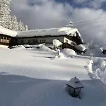 アパート Berghof Punzenlehen
